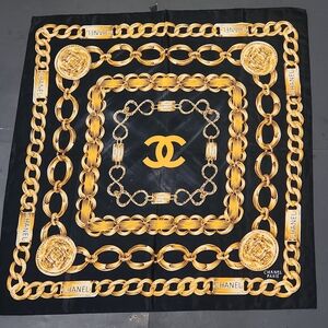 CHANEL Black and Gold Chain Motif Scarf